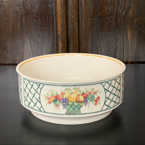 Villeroy Boch Basket Collection 8” Round Vegetable Bowl - Main Image